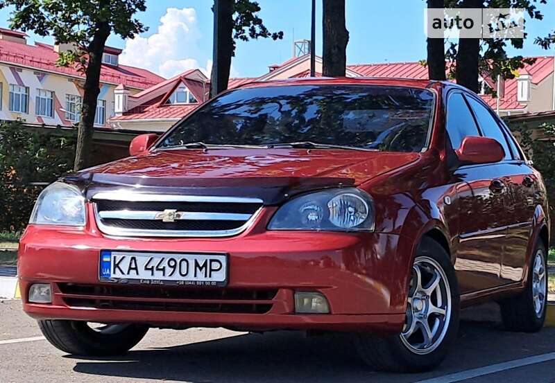 Chevrolet Lacetti (2005)