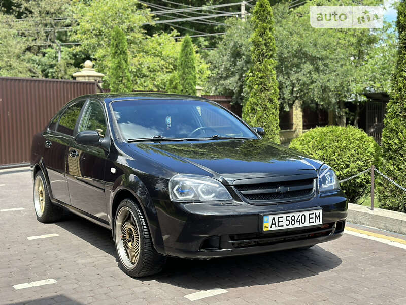 Chevrolet Lacetti (2011)