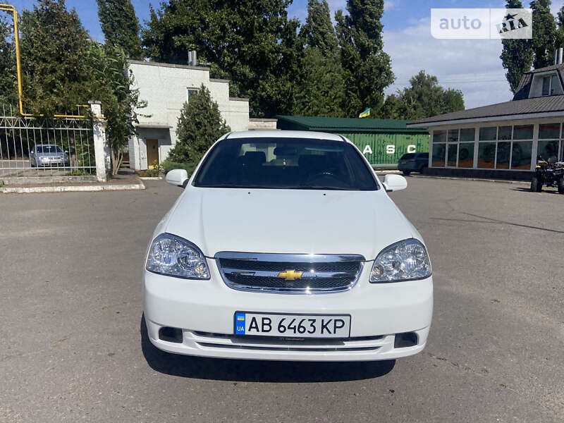 Chevrolet Lacetti (2012)