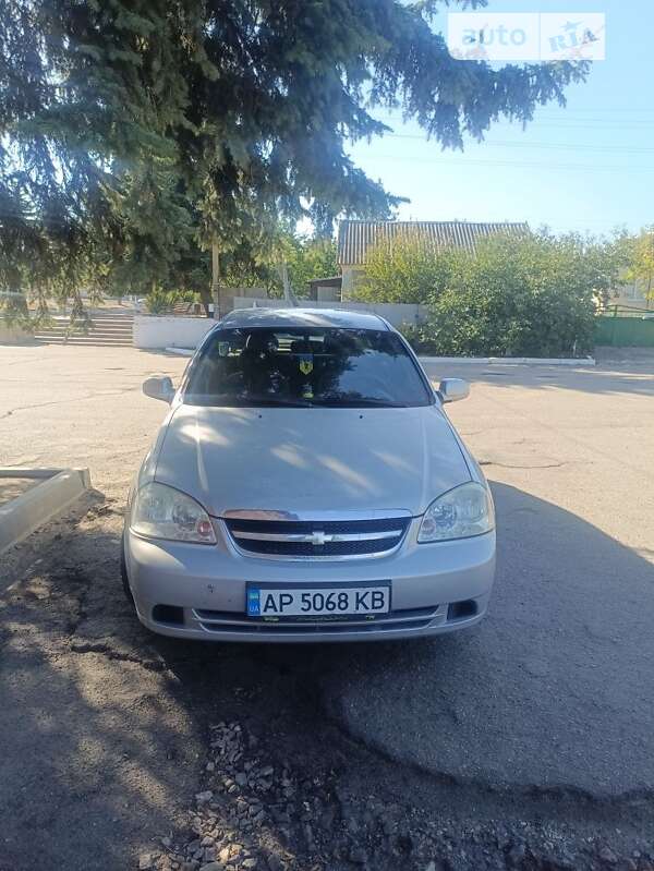 Chevrolet Lacetti (2005)