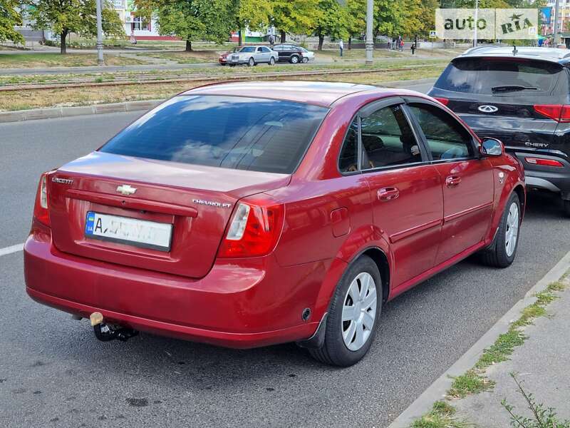Chevrolet Lacetti (2008)