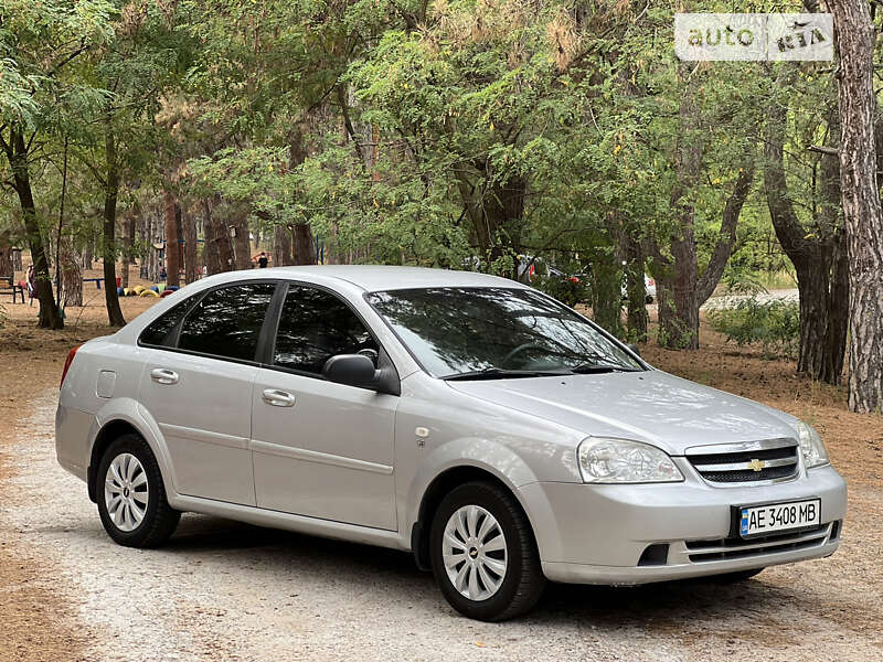 Chevrolet Lacetti (2006)