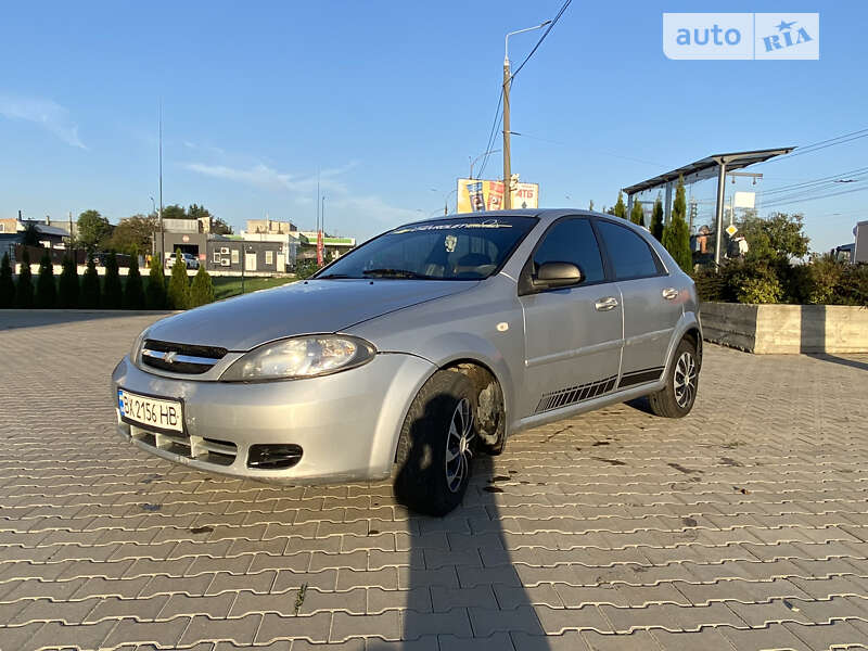 Chevrolet Lacetti (2008)