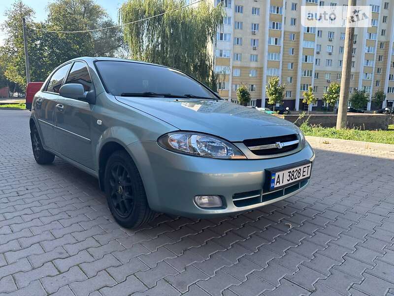Chevrolet Lacetti (2008)