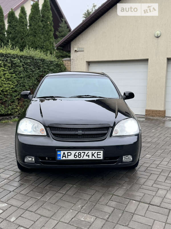 Chevrolet Lacetti (2005)