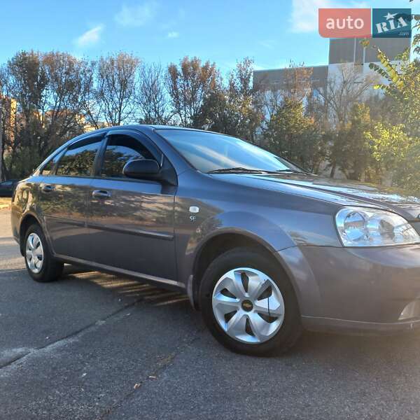 Chevrolet Lacetti (2010)