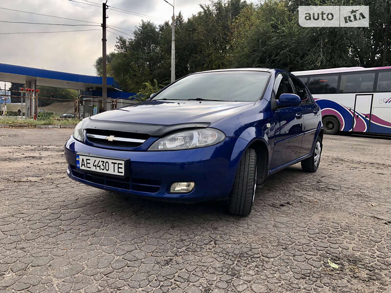 Chevrolet Lacetti (2005)