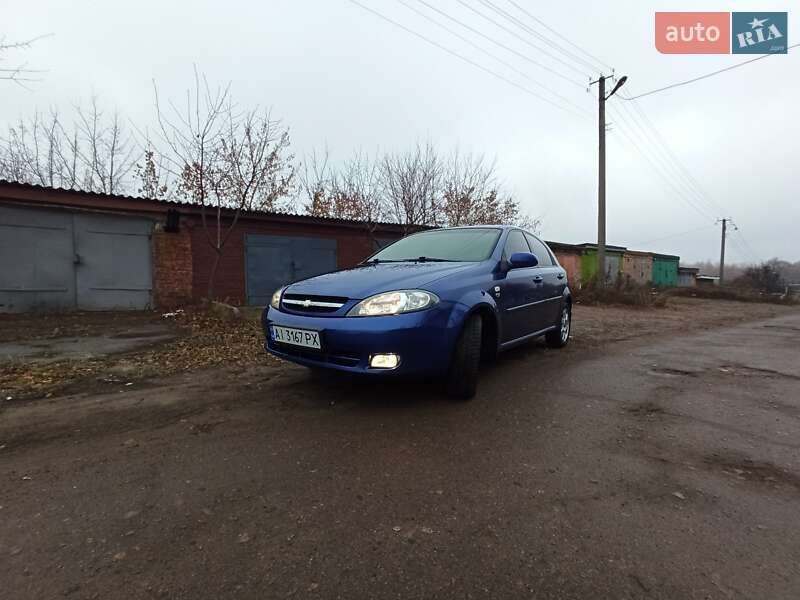 Chevrolet Lacetti (2009)
