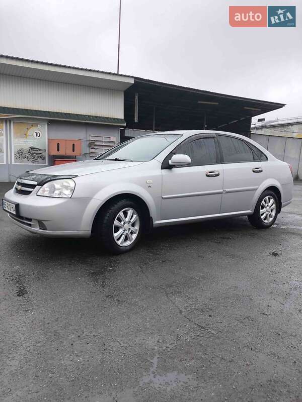Chevrolet Lacetti (2006)