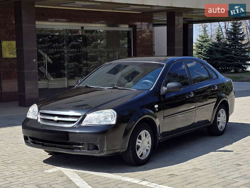 Chevrolet Lacetti (2008)