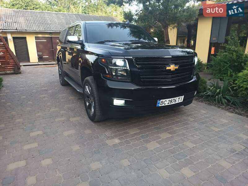 Chevrolet Suburban (2015)