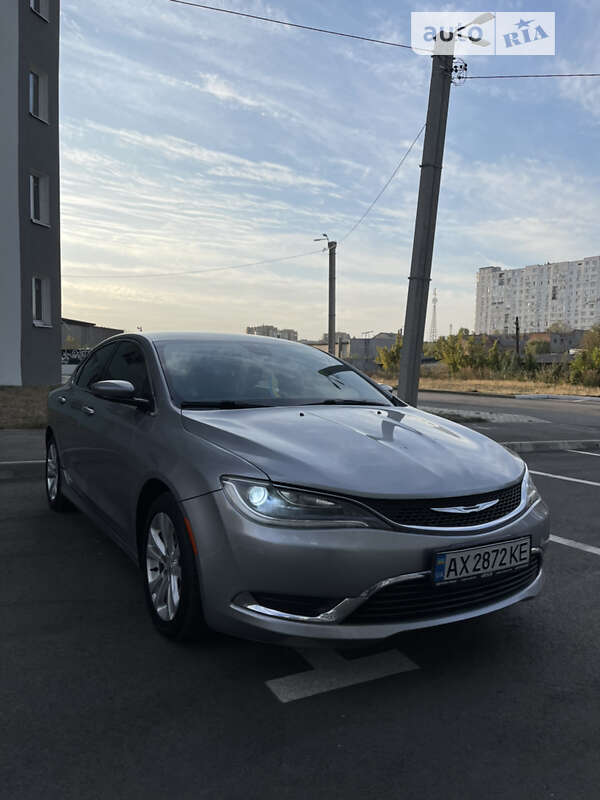 Chrysler 200 c (2015)
