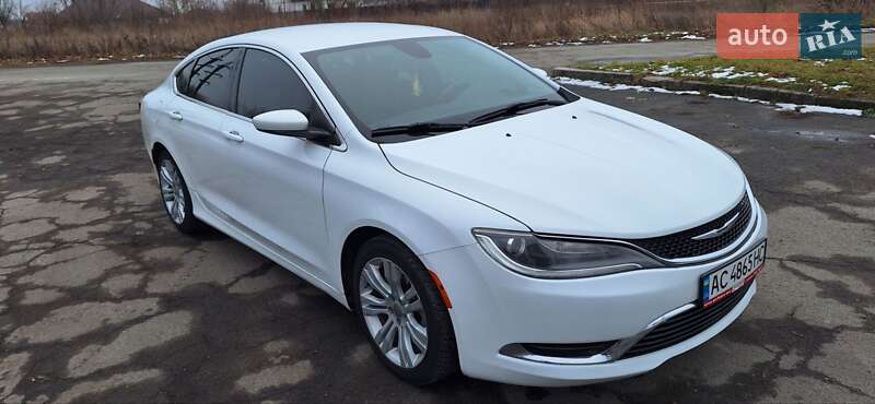 Chrysler 200 (2014)