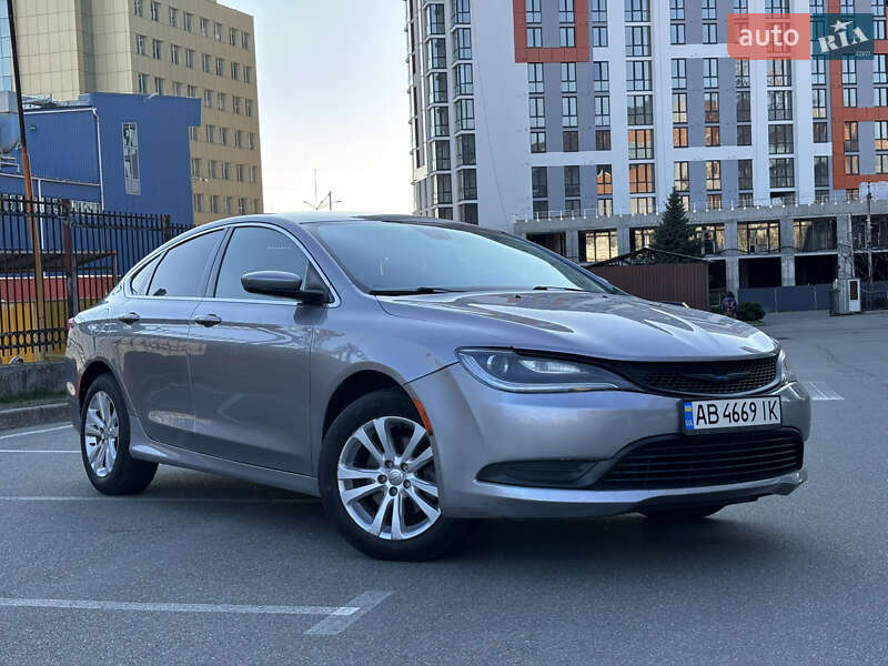 Chrysler 200 (2015)
