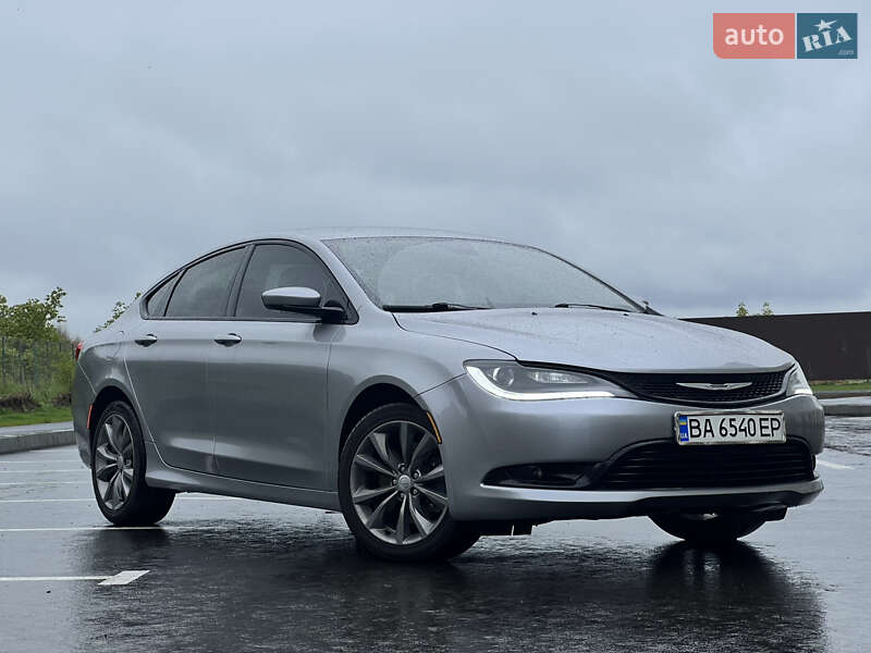 Chrysler 200 (2016)