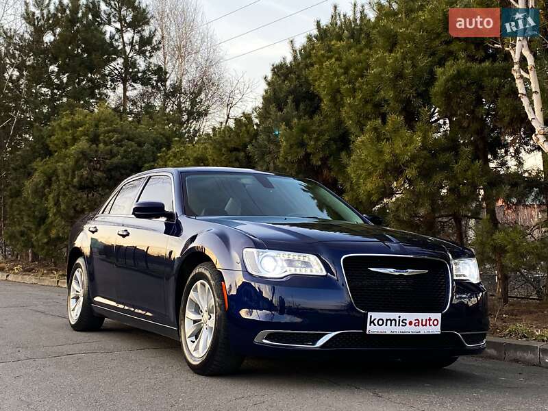 Chrysler 300 (2016)