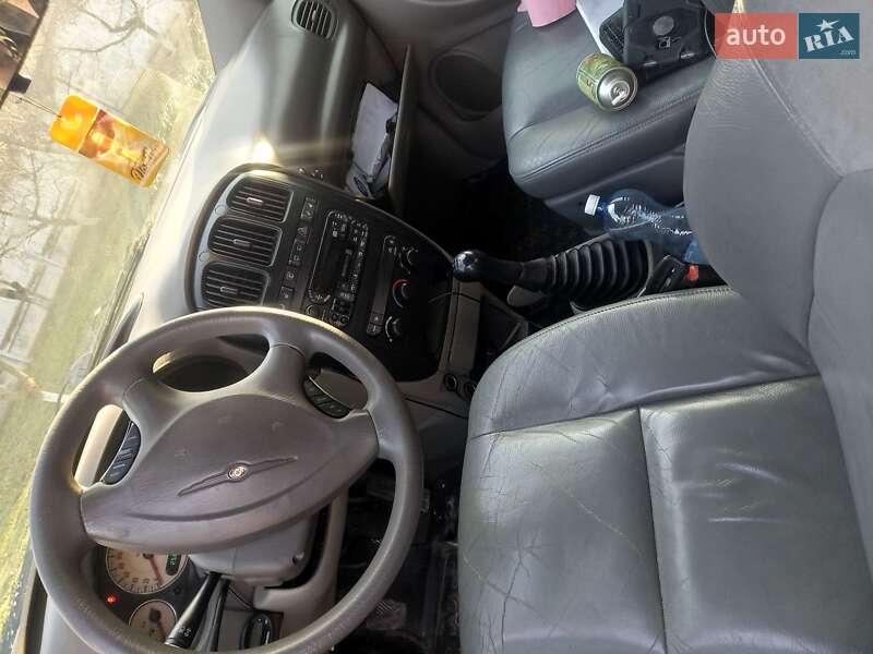Chrysler Gr.voyager (2003)
