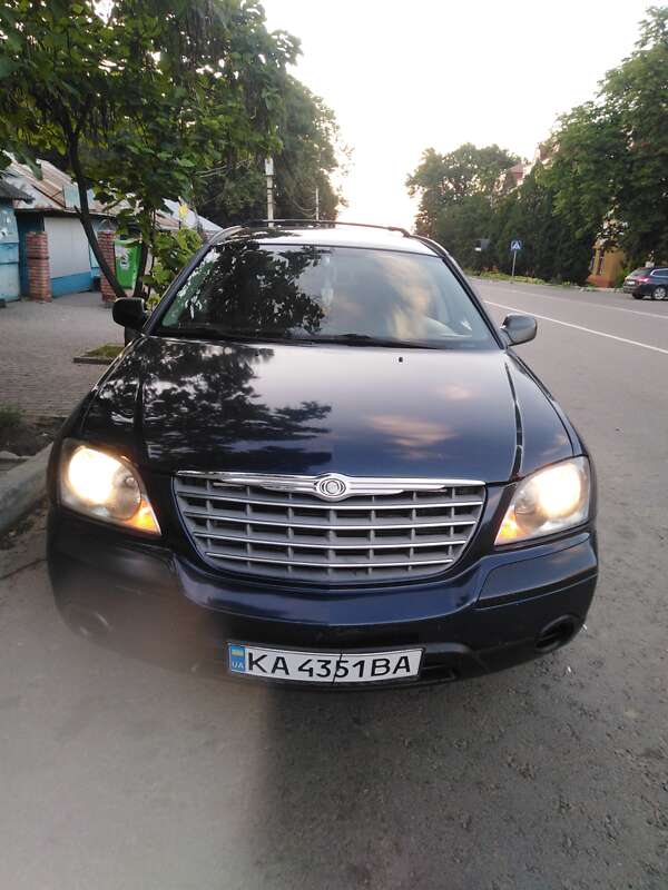 Chrysler Pacifica (2005)