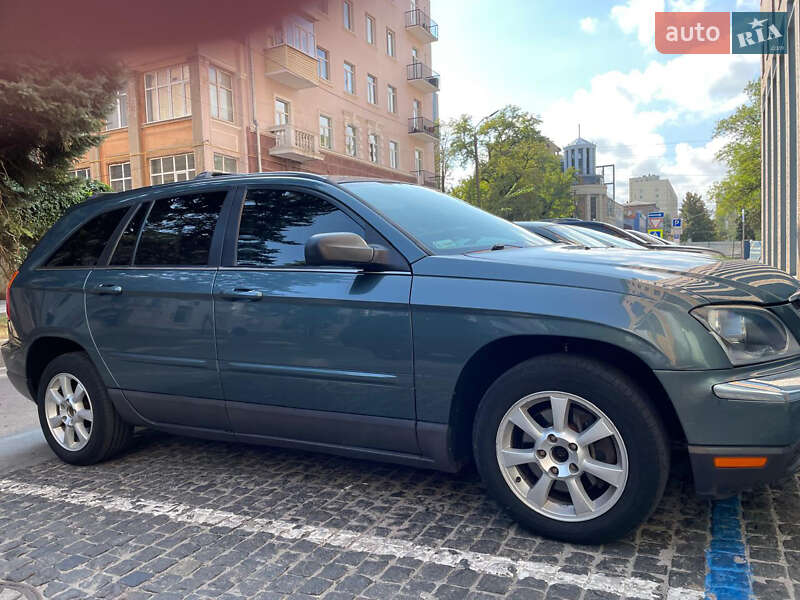 Chrysler Pacifica (2004)