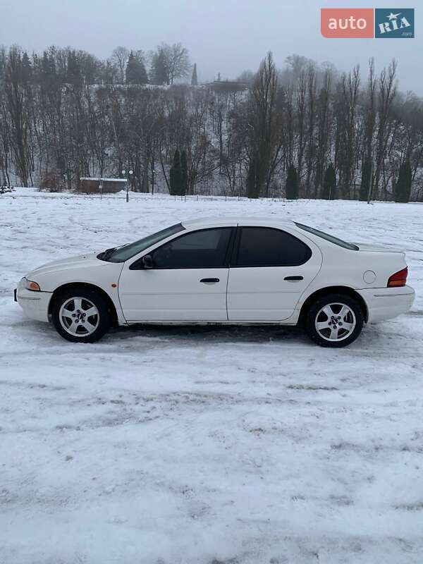 Chrysler Stratus (1996)