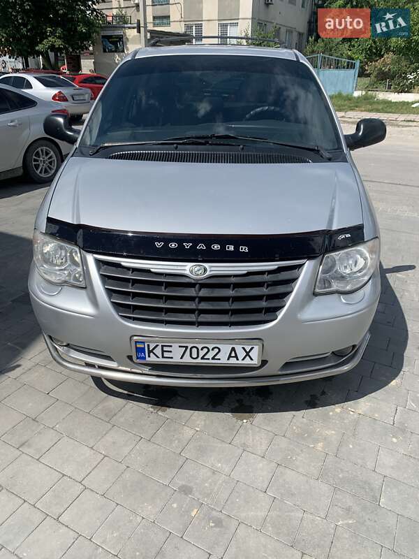 Chrysler Voyager (2005)