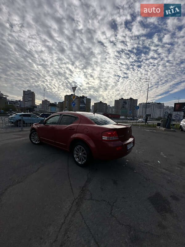 Dodge Avenger (2007)