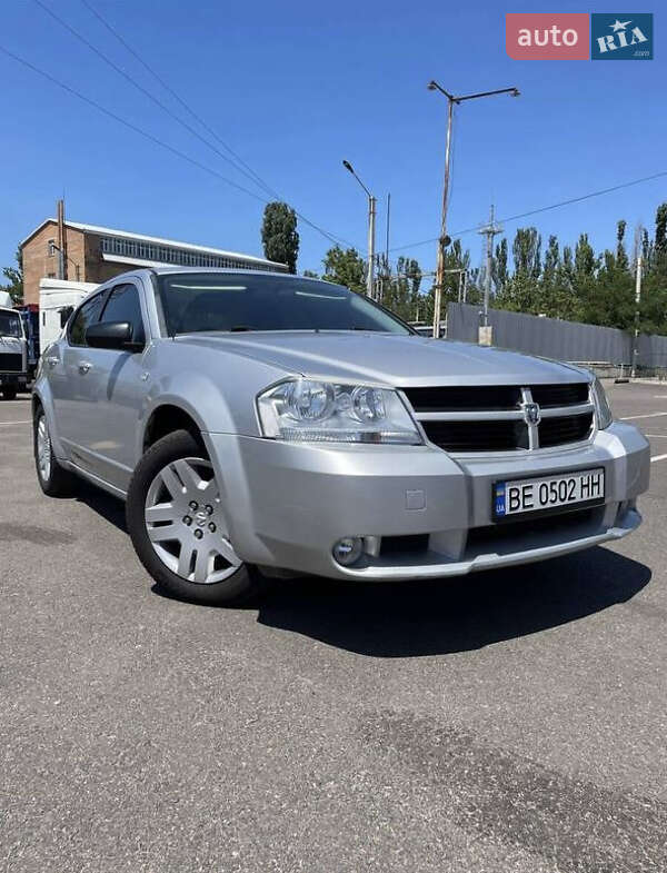 Dodge Avenger (2008)