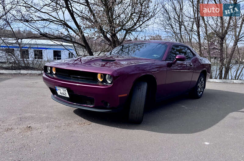 Dodge Challenger (2017)