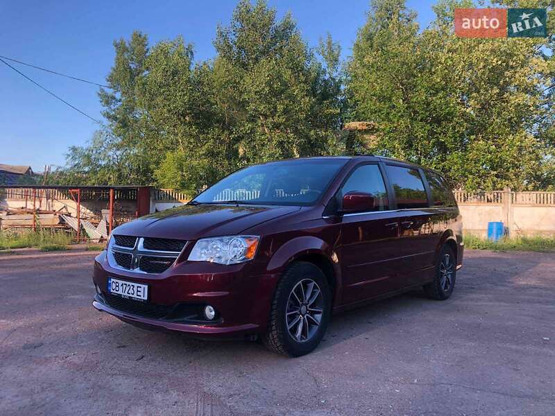 Dodge Grand caravan (2017)