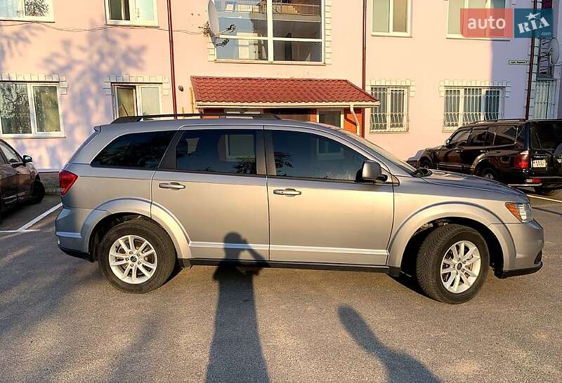 Dodge Journey (2015)