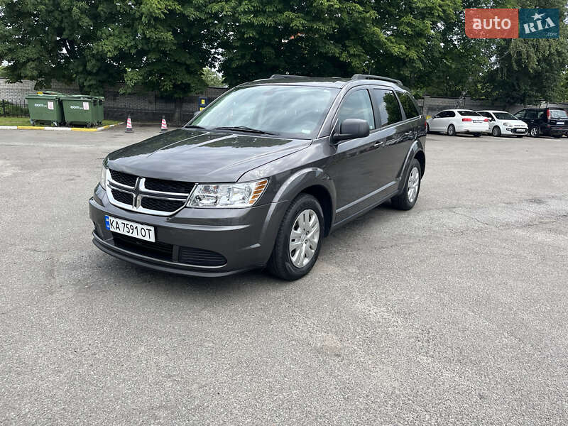 Dodge Journey (2019)