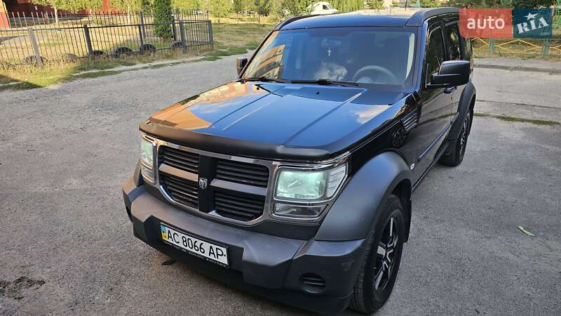 Dodge Nitro (2008)