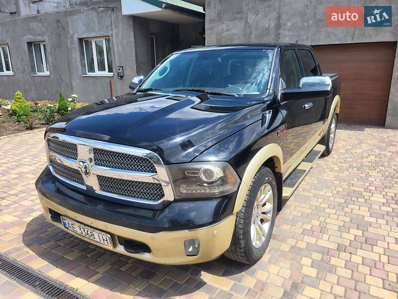 Dodge Ram 1500 (2014)