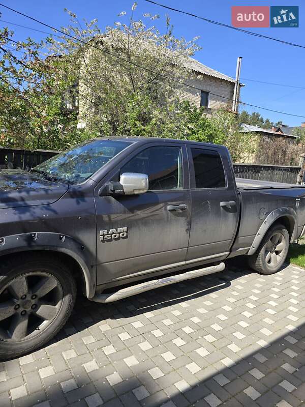 Dodge Ram 1500 (2015)