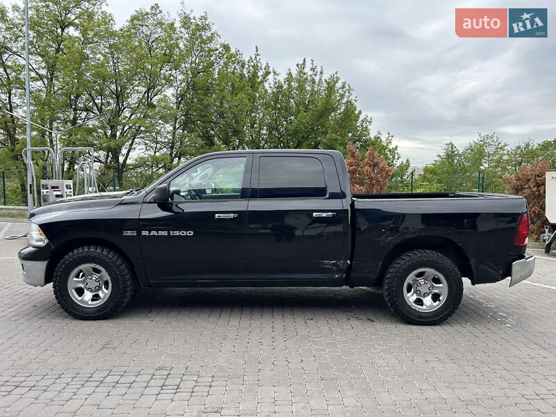 Dodge Ram 1500 (2012)