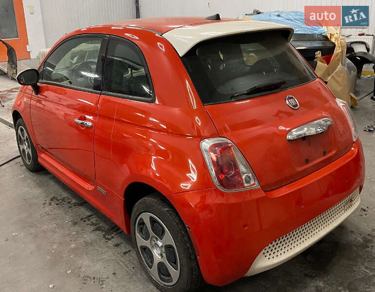 Fiat 500e (2015)