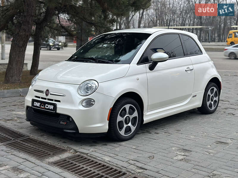 Fiat 500e (2015)