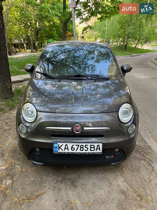 Fiat 500e (2015)