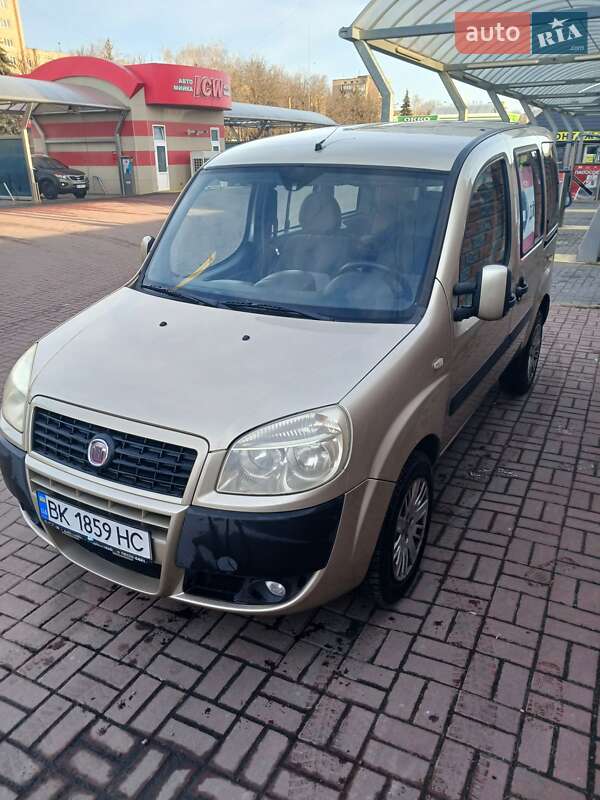 Fiat Doblo (2008)