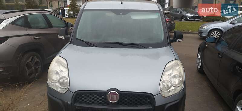 Fiat Doblo (2012)