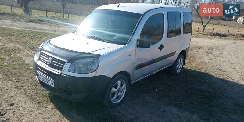 Fiat Doblo (2012)