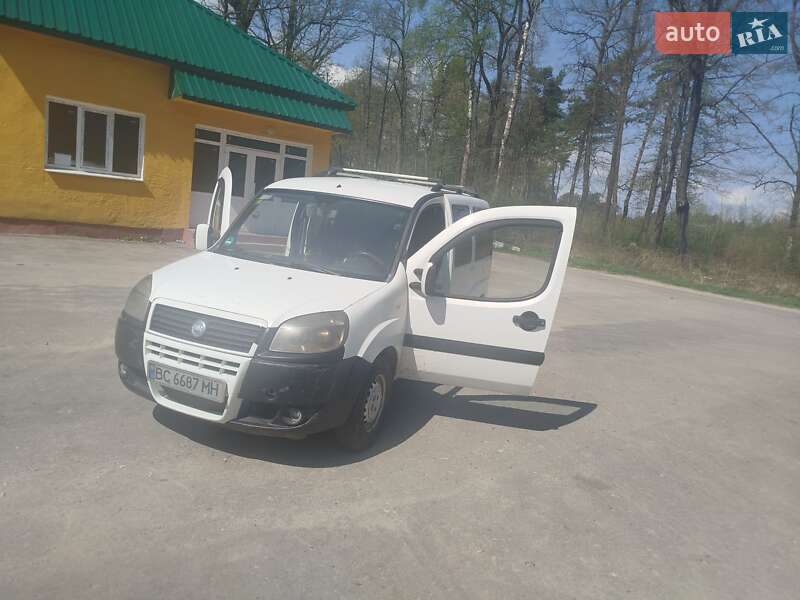 Fiat Doblo (2005)