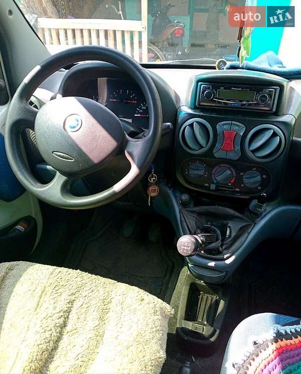 Fiat Doblo (2005)