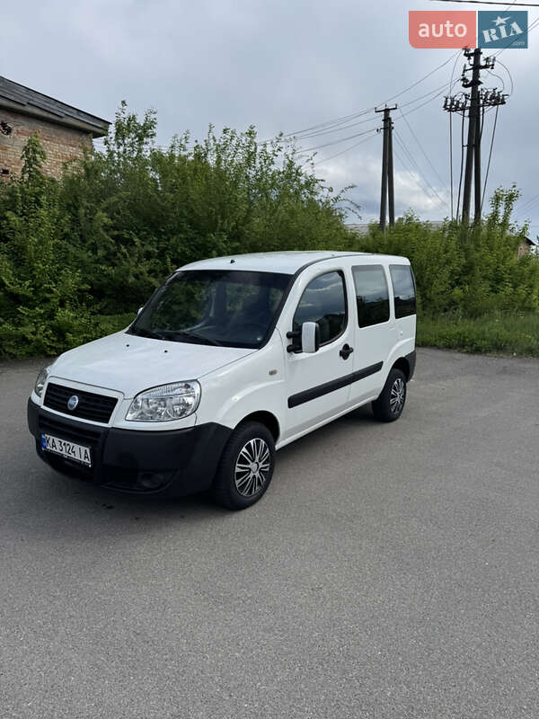 Fiat Doblo (2006)