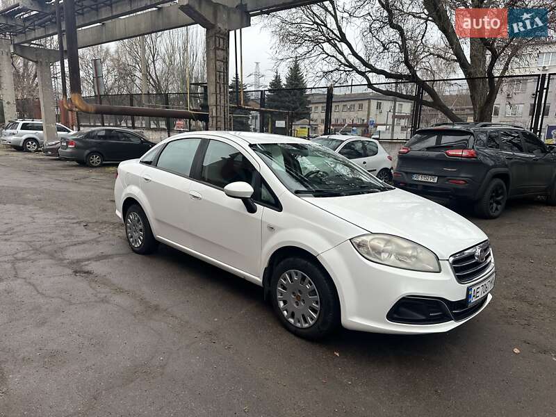 Fiat Linea (2013)