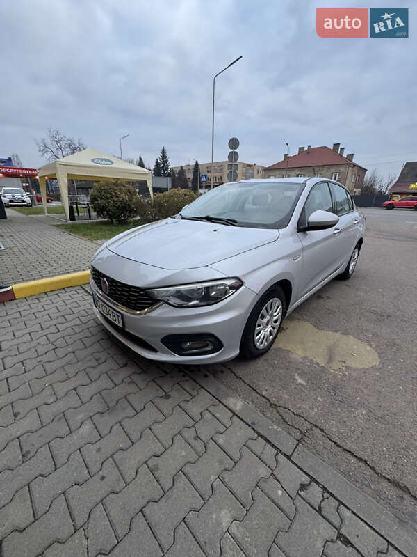 Fiat Tipo (2016)