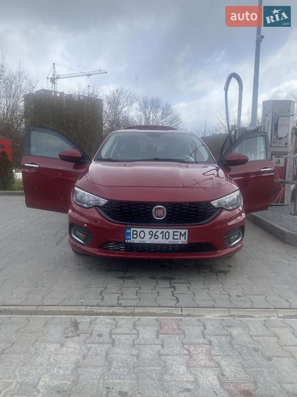 Fiat Tipo (2016)