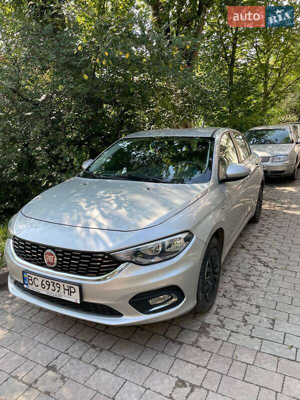 Fiat Tipo (2017)