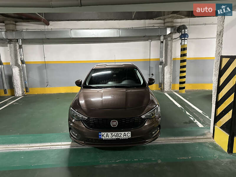 Fiat Tipo (2019)
