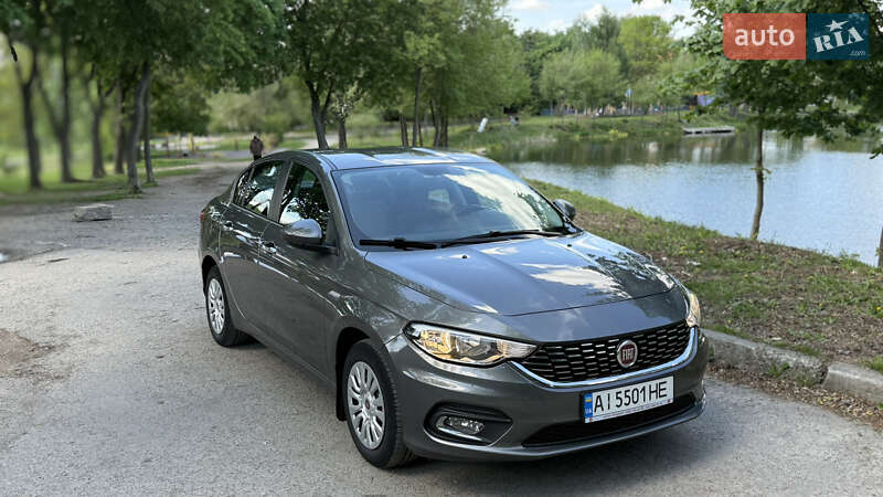 Fiat Tipo (2017)